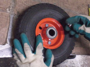 荷車　タイヤ　交換方法